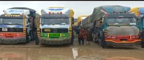 پاک افغان طورخم تجارتی گزرگاہ 11 ویں روز بھی بند،بارڈر پر صورتحال کشیدہ