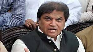 23 مارچ سے انڈسٹری کے لیے بجلی کے نرخ کم کافیصلہ کیا گیا ہے، اعلان وزیراعظم خود کریں گے، حنیف عباسی