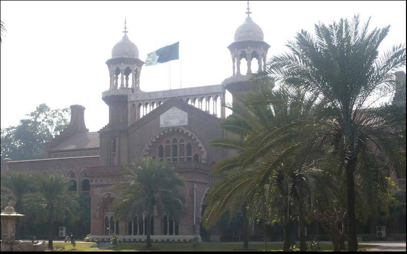 زیادتی کا بغیر شادی کے پیدا ہونے والے بچے کی کفالت کون کرے گا؟ لاہور ہائیکورٹ نے اہم فیصلہ سنا دیا