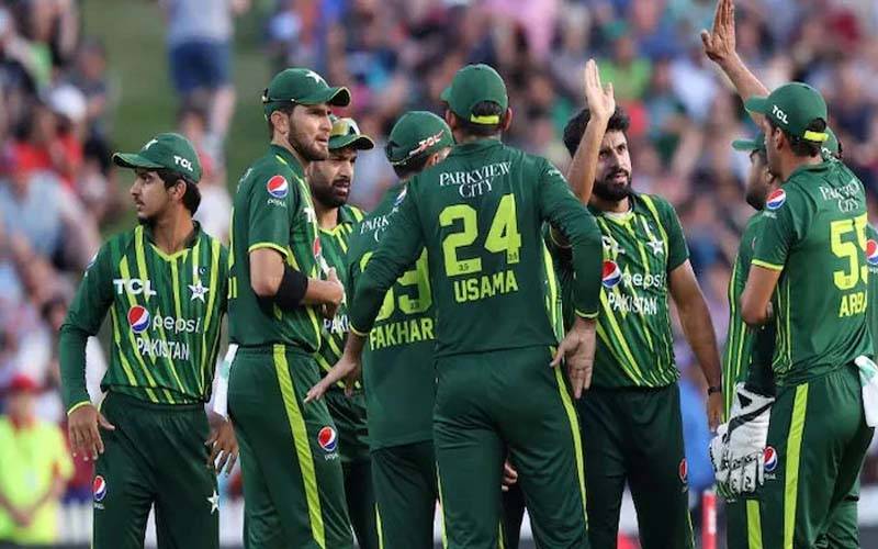 انجری کا شکار قومی بلے باز مکمل فٹ، پی ایس ایل کھیلیں گے