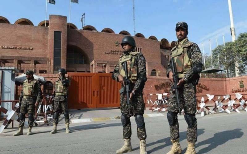 پی ایس ایل 10: لاہور، راولپنڈی اور ملتان کے میچز کی سیکیورٹی کیلئے فوج اور رینجرز کے دستے طلب