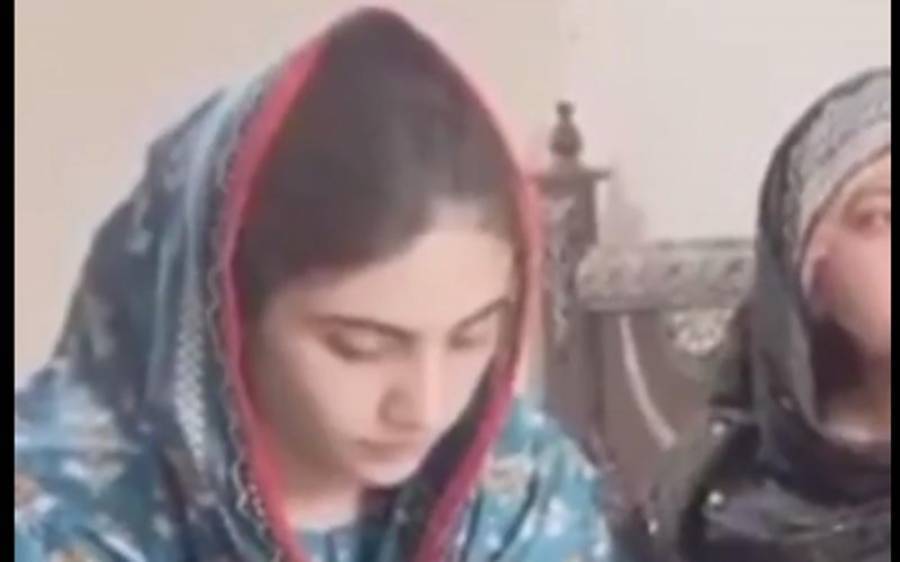 دانیہ شاہ اپنے شوہر حکیم شہزاد سے نالاں، نومولود کے نام کا اعلان کردیا