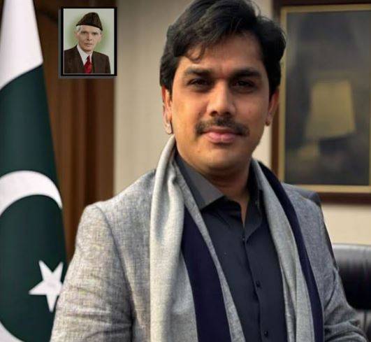   اسٹیبلشمنٹ اگربات کرنا چاہتی ہے توکرے لیکن پی ٹی آئی  اسٹیبلشمنٹ سے بات کرنا چاہتی ہے تو ٹی وی پرآکر کہے  سویلین بالادستی کا بیانیہ جھوٹا تھا:حذیفہ رحمان