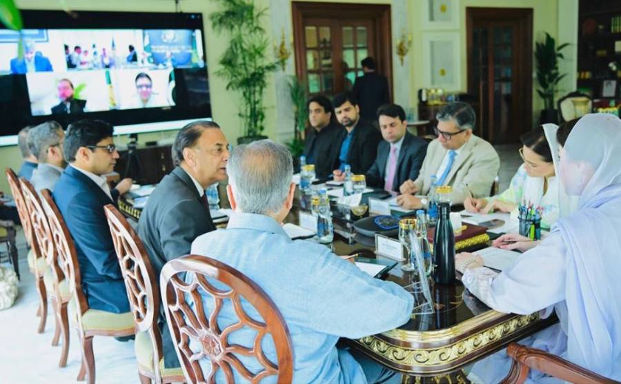 کاشتکاروں کیلئے 110 ارب روپے کا مجموعی پیکج،وزیراعلیٰ مریم نواز کی زیر صدارت گندم پالیسی کے بارے میں اجلاس،اہم فیصلے اور منظوریاں