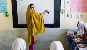سندھ حکومت کا محکمہ تعلیم میں 90 ہزار اساتذہ بھرتی کرنے کا فیصلہ
