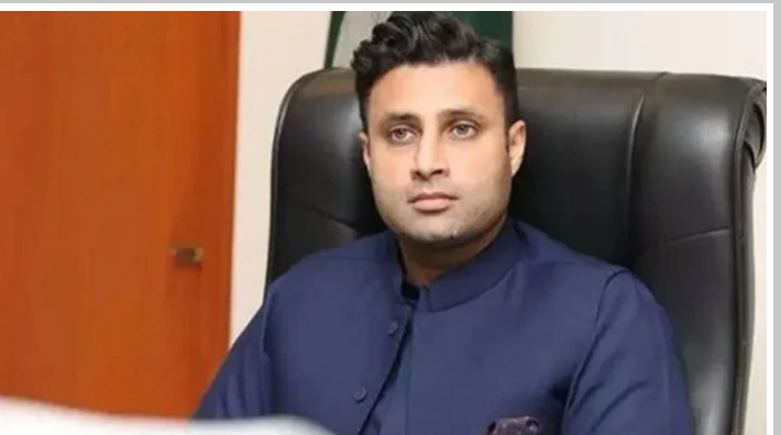نیب نے زلفی بخاری کی 800 کنال زرعی اراضی نیلام کرنے کے لئے  اشتہار جاری کردیا