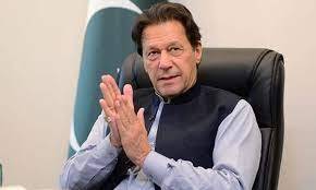عمران خان نے حکومت سے مذاکرات کیلیے تین رکنی کمیٹی تشکیل دے دی، کون کون شامل ہے؟