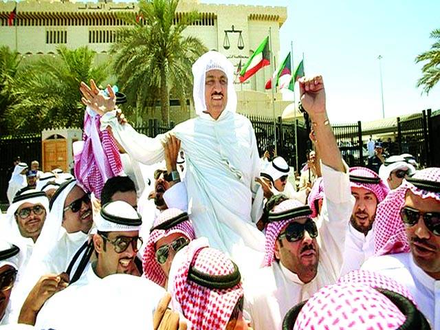 کویت :اپوزیشن کا شہریت منسوخی کے انتباہ پر احتجاج
