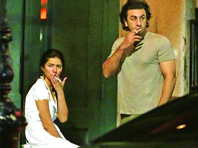  ماہرہ خان اوررنبیرکپورکی سگریٹ پیتے تصاویر سوشل میڈیا پر وائرل