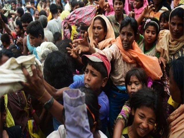  روہنگیا کی مدد کو پہنچے دو پاکستانی فرشتے 