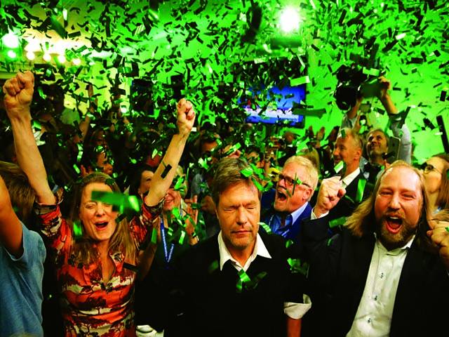  برلن: جرمنی میں گرین پارٹی حکمران اتحادی جماعت کو شکست دینے پر خوشی کا اظہار کر رہے ہیں